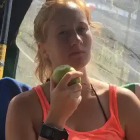 Анна, старшая по игровым видам спорта